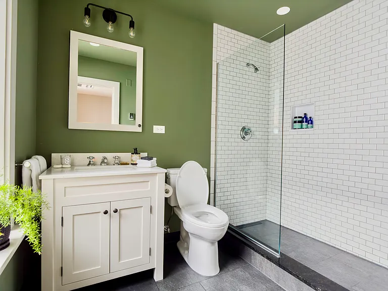 132 E Genesee St #2 — Photo 3