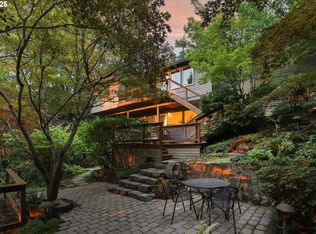 9033 SW 55th Ave, Portland, OR 97219