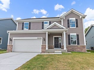 32006 Savannah Dr, Lakemoor, IL 60051