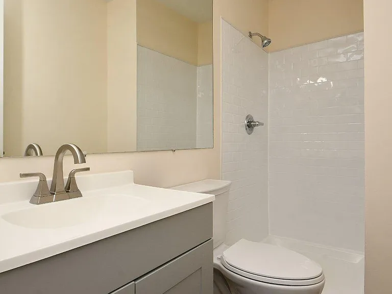10709 Gideon Ct — Photo 21