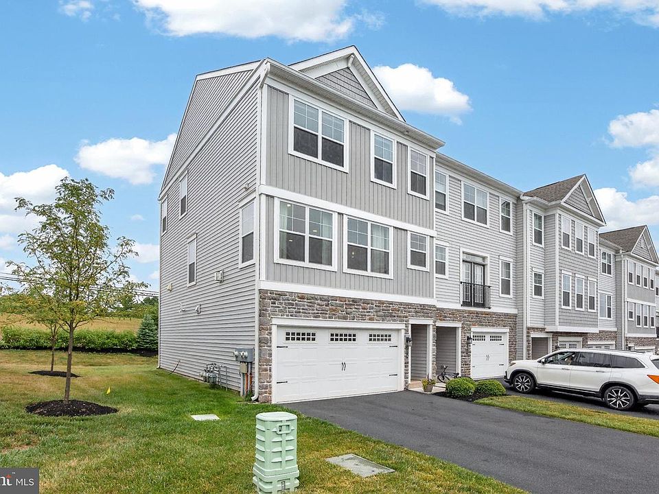 1st image of 174 Larrabee Way