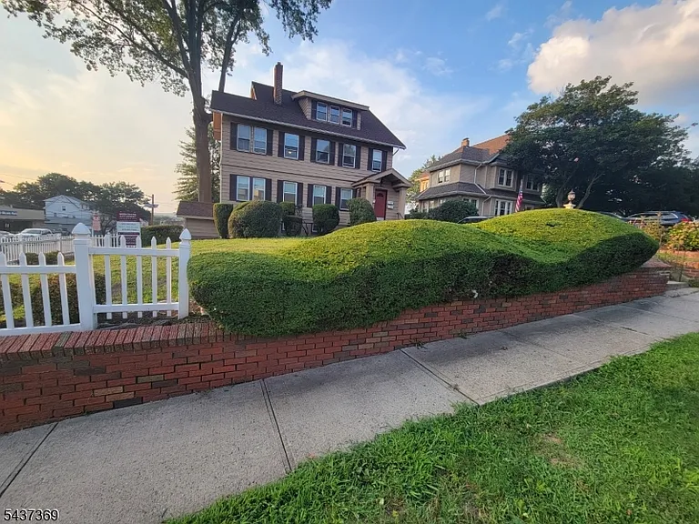 1 Berkeley Heights Park — Photo 1