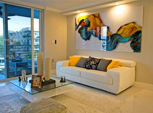 3849 NE 169th St APT 302, North Miami Beach, FL 33160