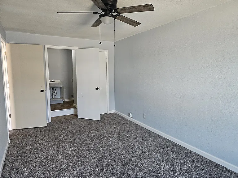 403 E 3rd St #405 — Photo 13