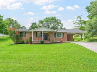 110 Campbell Rd, La Follette, TN 37766