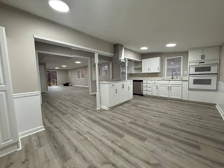 Kitchen area