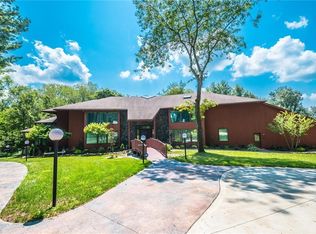 5964 Thistlehill Cir NW, Canton, OH
