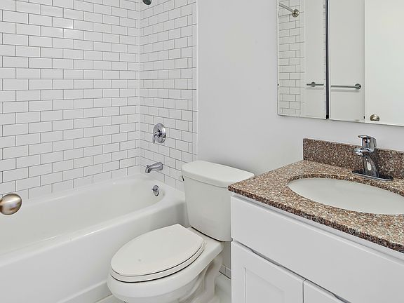 3rd image of 101 W 90th St APT 10D