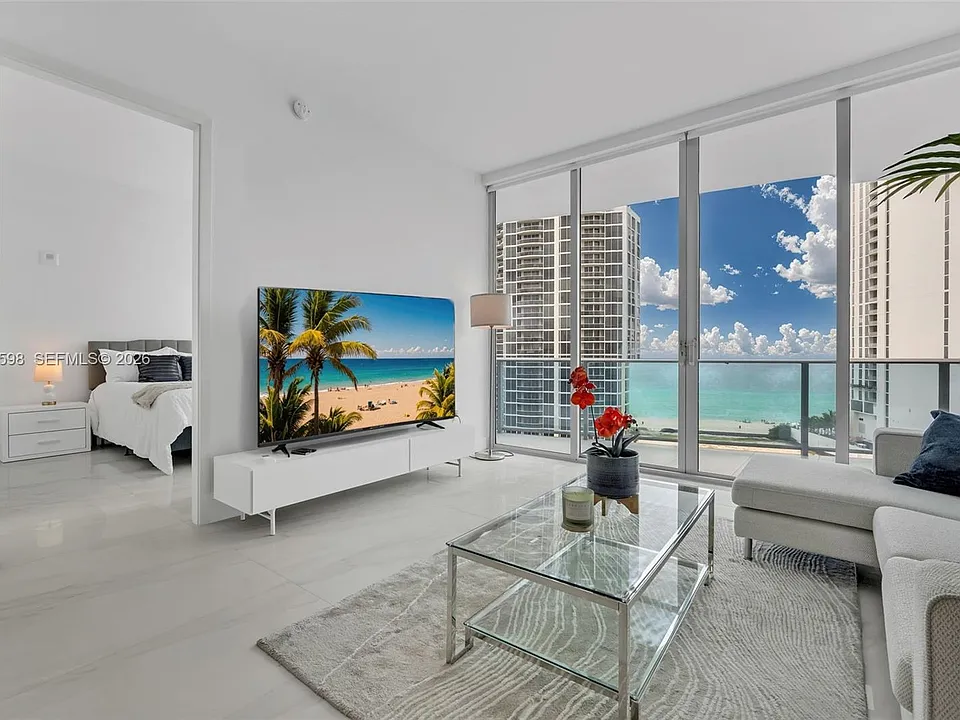 17550 Collins Ave #1003