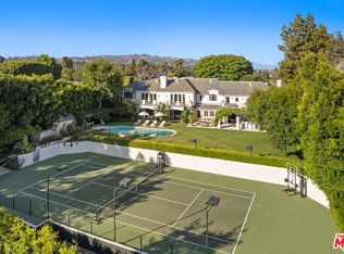 9966 Sunset Blvd, Beverly Hills, CA 90210