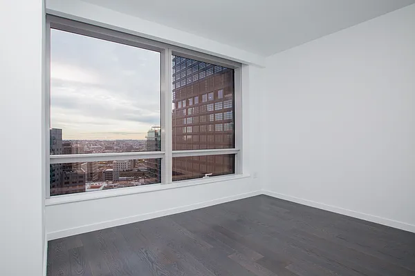 Rented by Landmark Property Holdings LLC | media 8