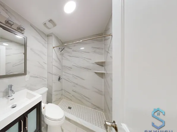 1079 Lafayette Avenue image 4 of 16