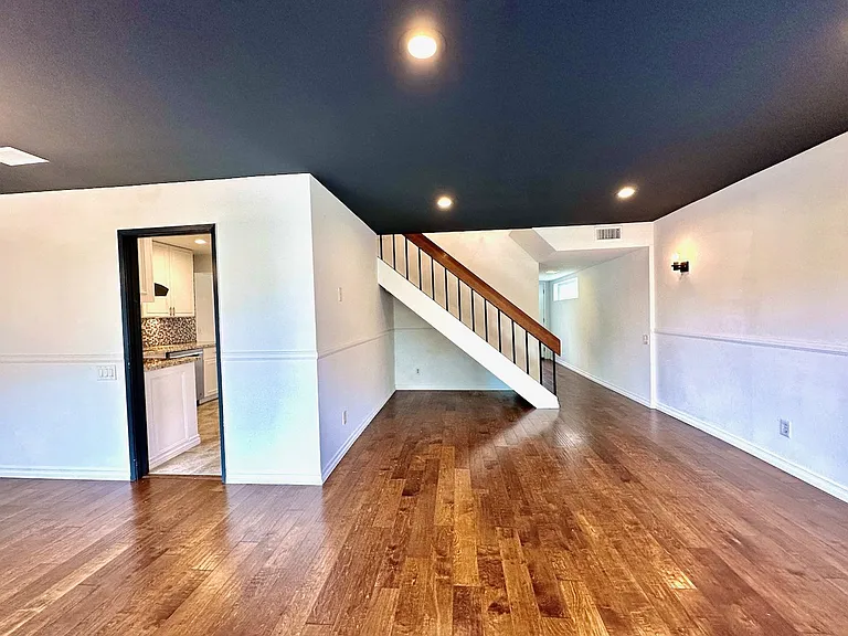 10535 Caminito Banyon — Photo 11