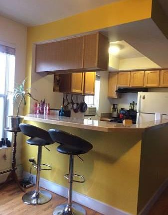 2nd image of 1629 N Clarkson St APT 34