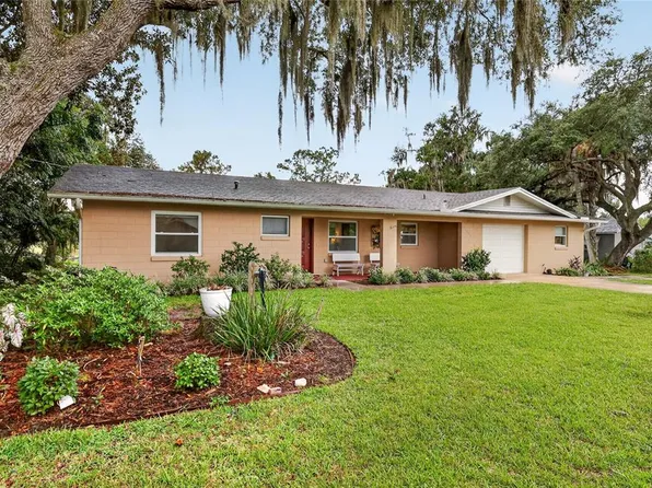 37414 Turner Dr, Umatilla, FL 32784