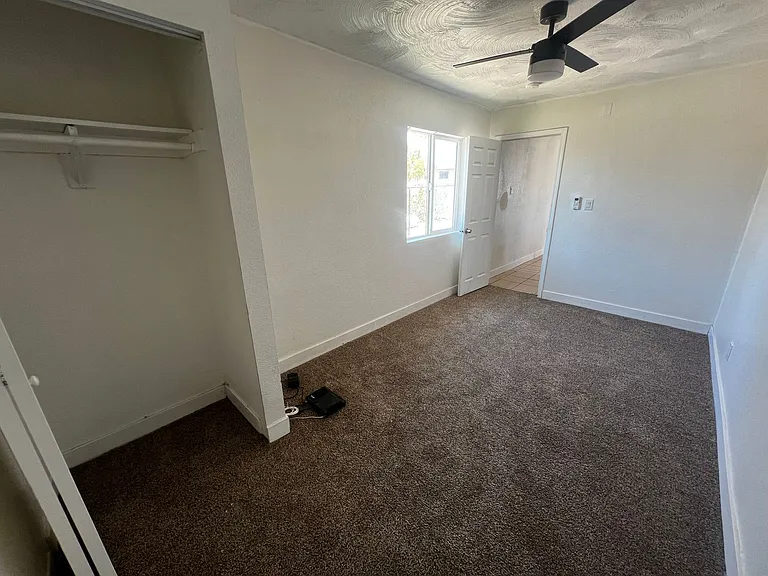 6104 Chia Ave — Photo 19
