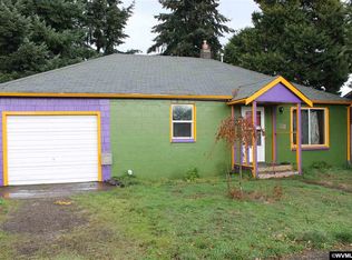 208 SW Rainbow Ave, Dallas, OR 97338