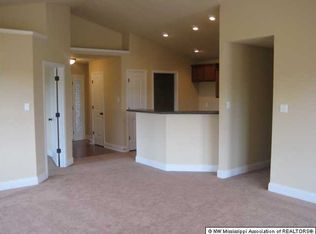 3224 Hartland W, Southaven, MS 38672