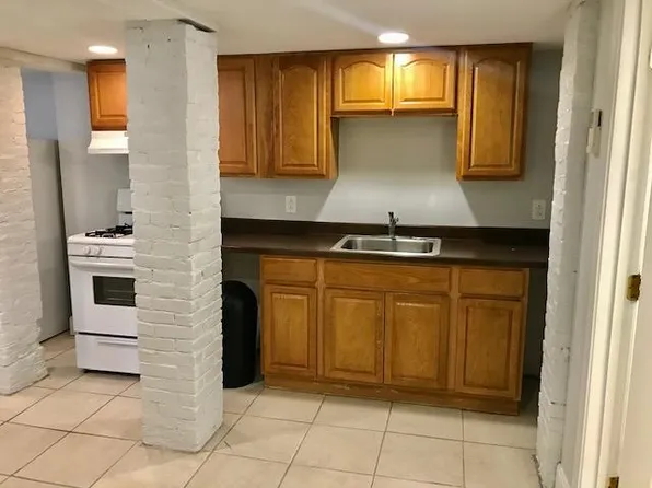 27 Putnam Ave #1B, Cambridge, MA 02139