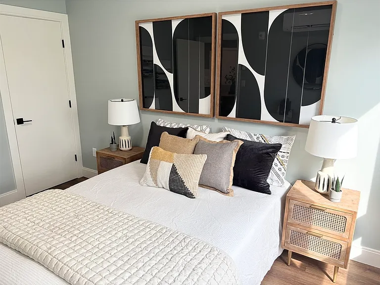 1391 Main St #300 — Photo 7