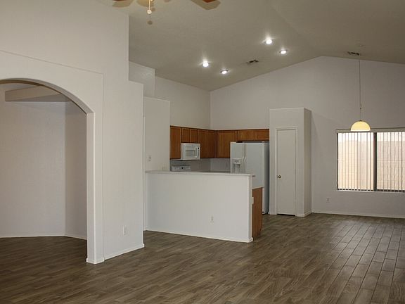 5th image of 12558 W Indianola Ave