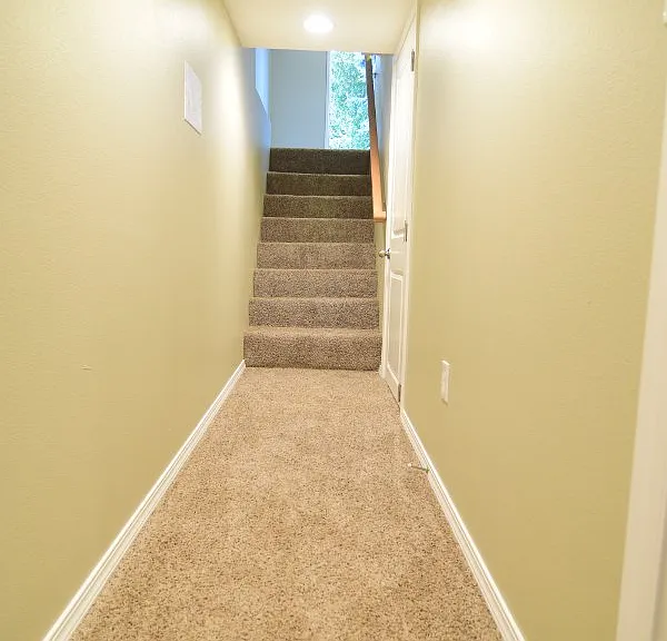 923 S Bowdish Rd — Photo 3