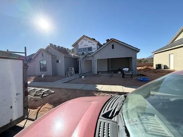 162 S Cottonwood Dr, Toquerville, UT 84774