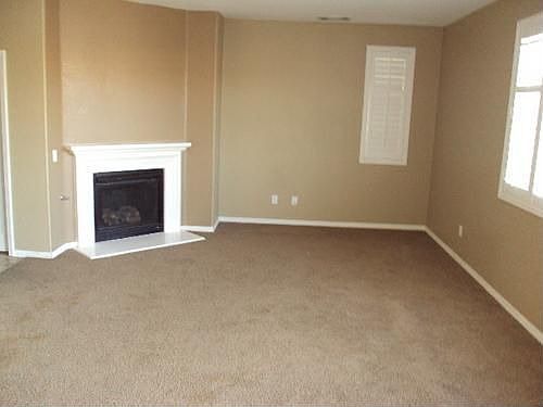 4th image of 52994 Sweet Juliet Ln
