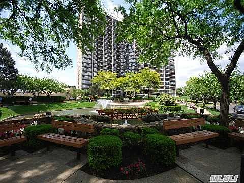 1st image of 2 Bay Club Dr APT 20G