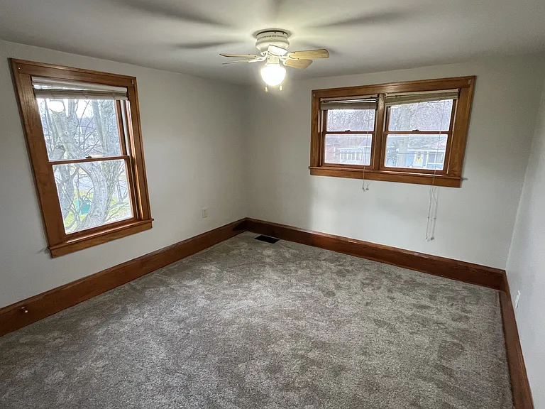 3066 Oak St — Photo 16