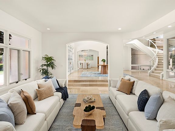 4th image of 4528 Kolohala St