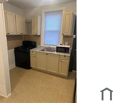 3550 N Marshall St — Photo 8