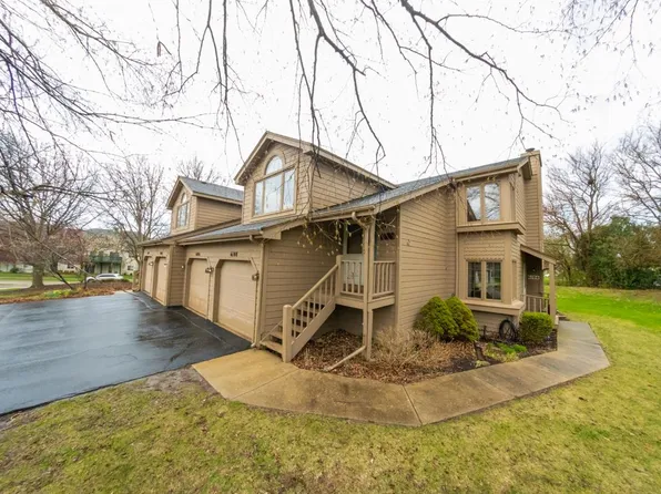 6108 Garrett Ln, Rockford, IL 61107