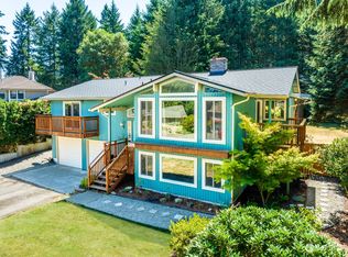 935 NE Melanie Ct, Bremerton, WA 98311