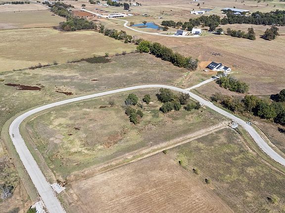 4th image of 2235 Sundance Rd