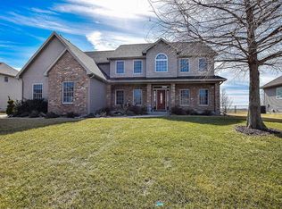1259 Raptor Ln, Forsyth, IL 62535