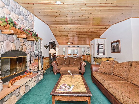 5th image of 41574 McWhinney Ln