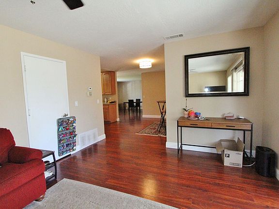 3rd image of 31382 Santa Elena Way