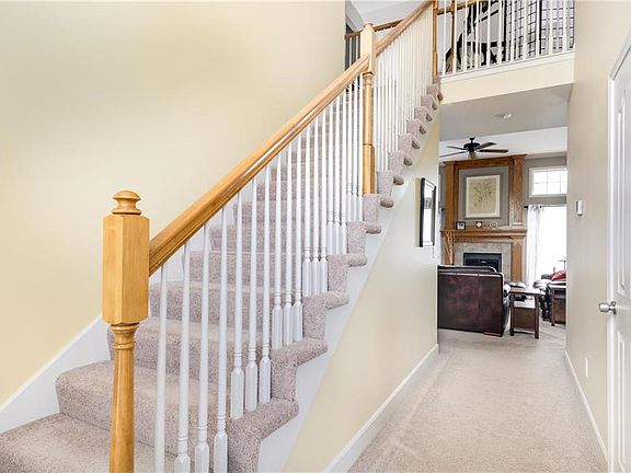 3rd image of 3704 NW Chapman Ct