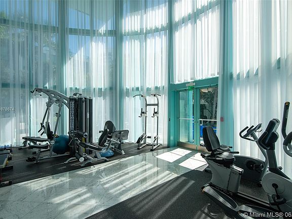 5th image of 6000 Indian Creek Dr #18B