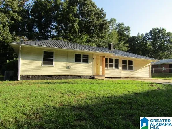 601 Parker Blvd, Weaver, AL 36277