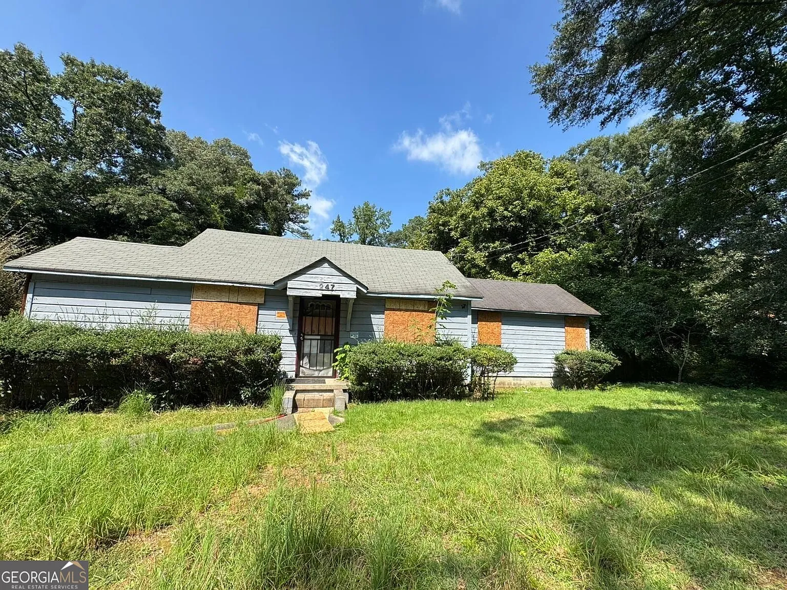 247 Howell Dr SW photo 1