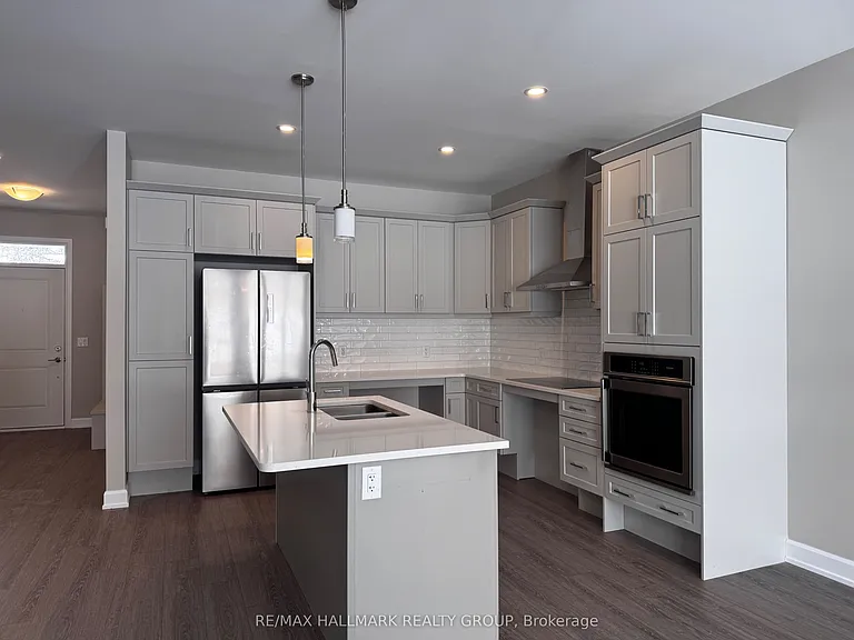 1547 Flanders Rd — Photo 13