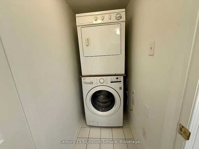 4975 Southampton Dr #302 — Photo 8