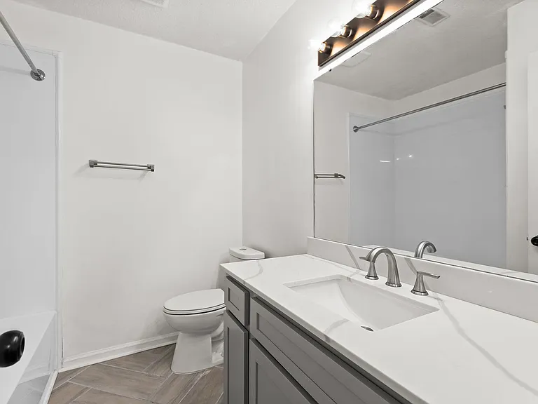 1303 W Meadowview Rd #F — Photo 12