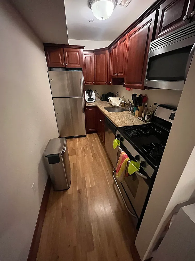 Building Photo - 2440 Massachusetts Ave #12