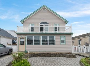 116 W Charleston Ave, Wildwood Crest, NJ 08260