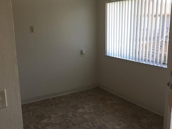 4th image of 1630 Ottawa Ct APT K