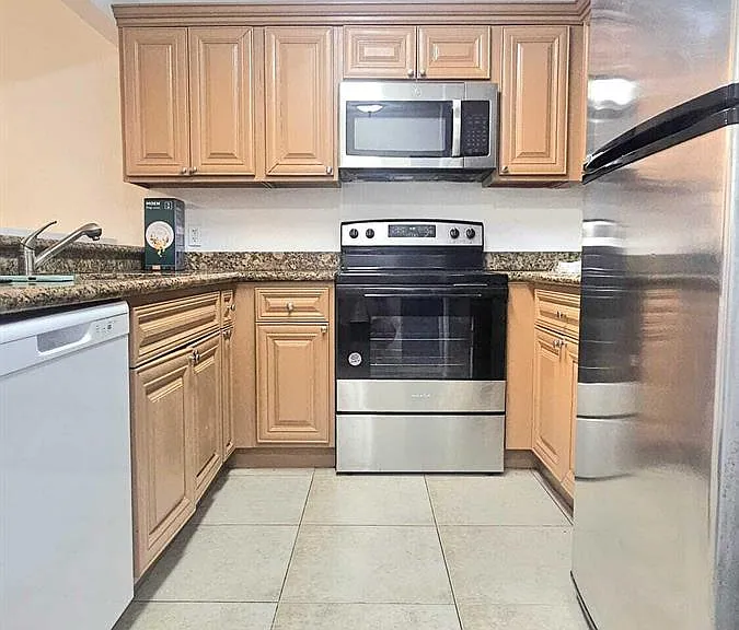 1641 Balfour Point Dr #A — Photo 1