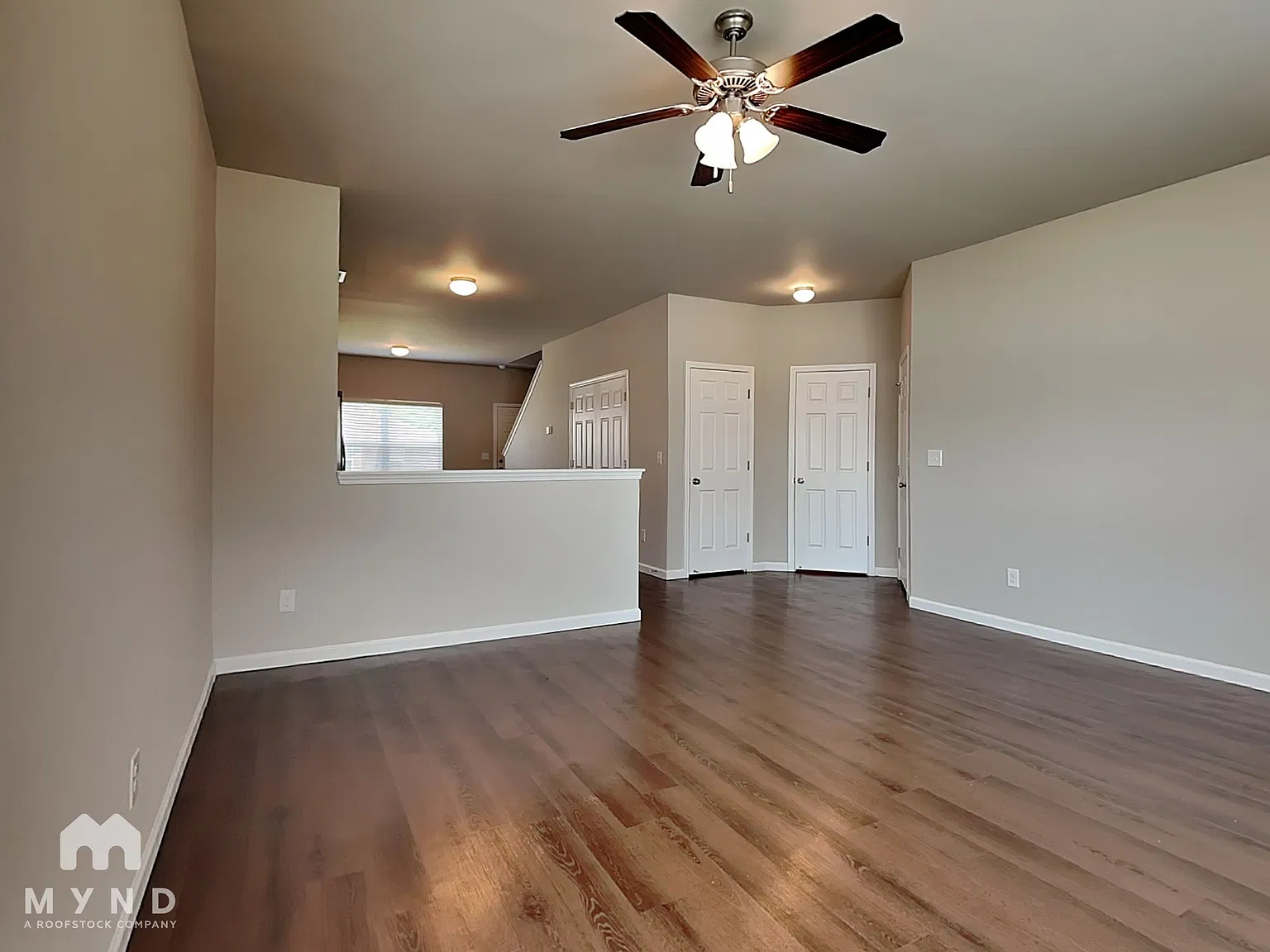 3 bed, 2.0 bath, 1416 sqft, $1,499 — Photo 4